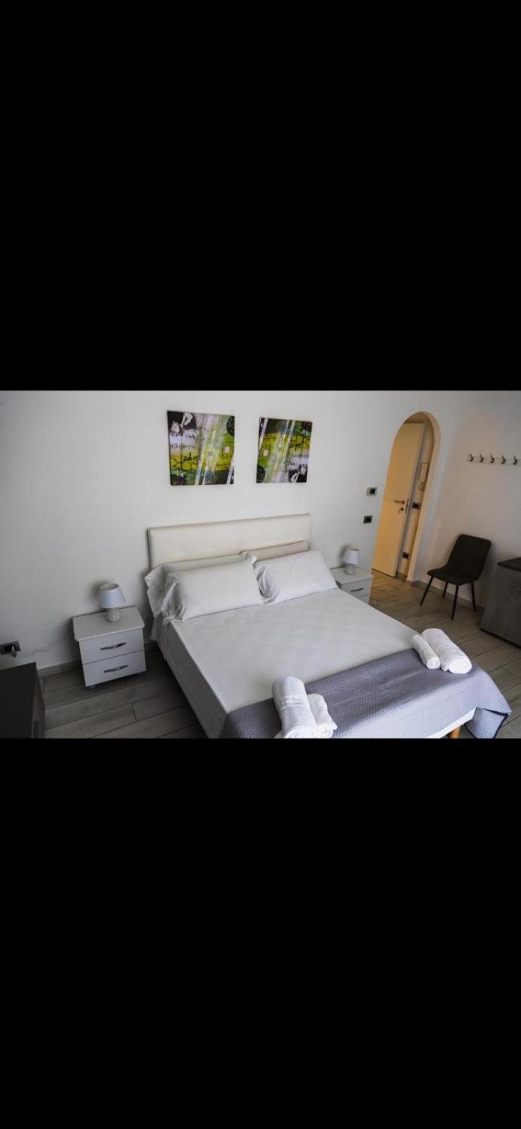 Legami House Hotel Napels Buitenkant foto